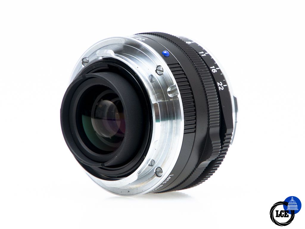 Zeiss 35mm C Biogon f/2.8 ZM T* - Leica M
