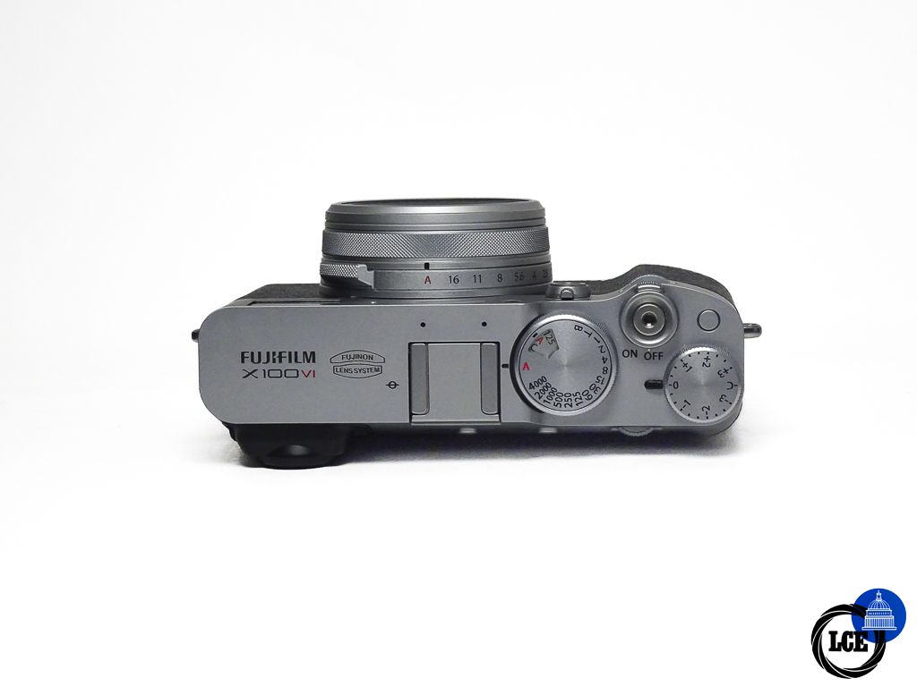 FujiFilm X100VI Silver