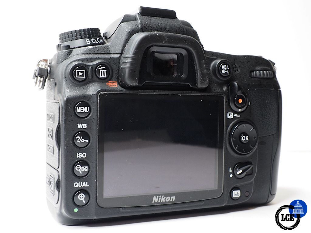 Nikon D7000