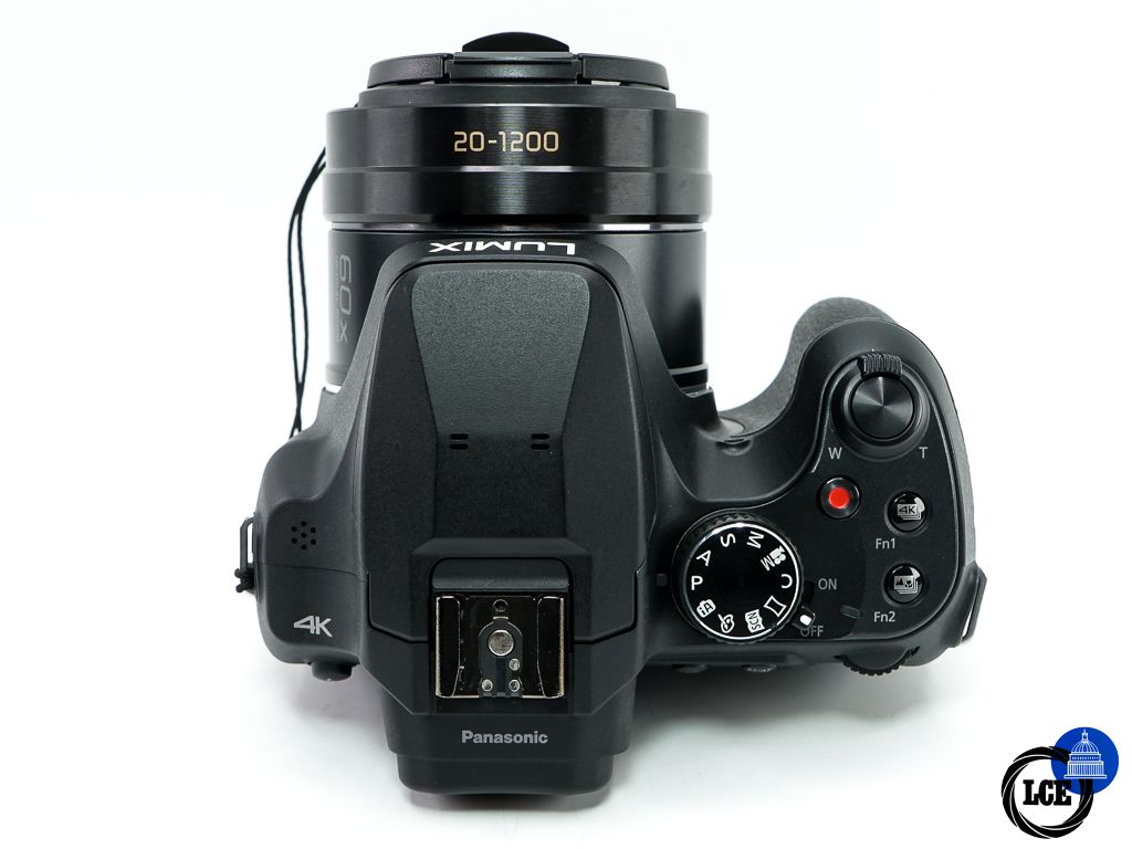 Panasonic DC-FZ82 