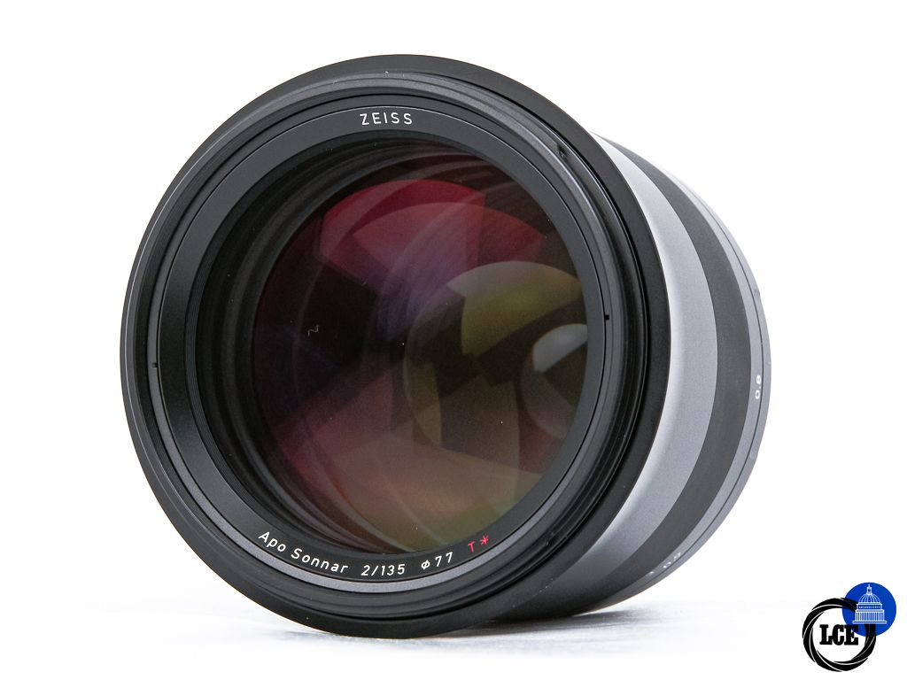 Zeiss Milvus 135mm f2 APO Sonnar T* Nikon F Mount