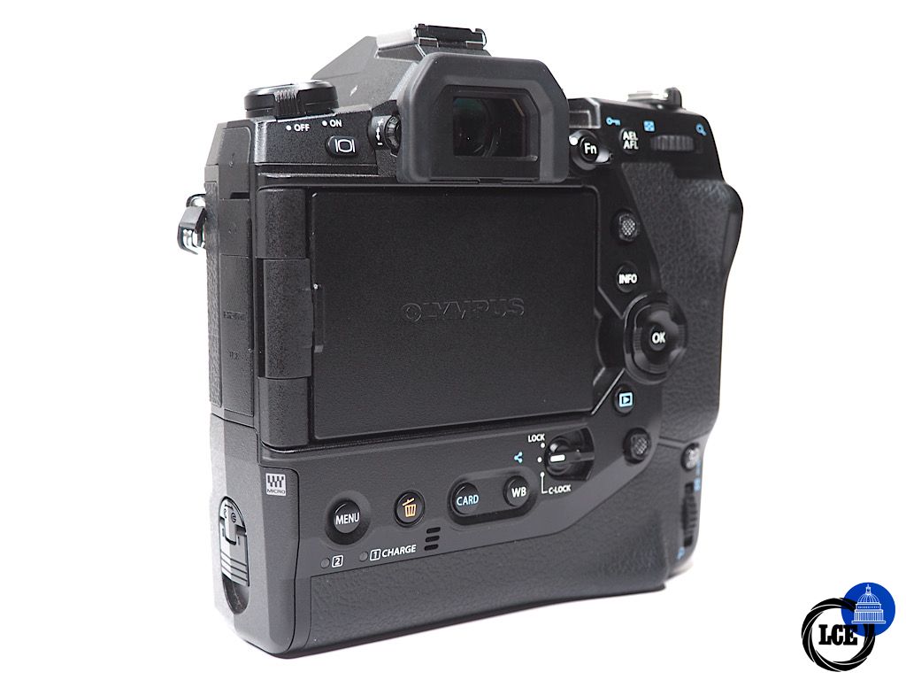 Olympus E-M1 X