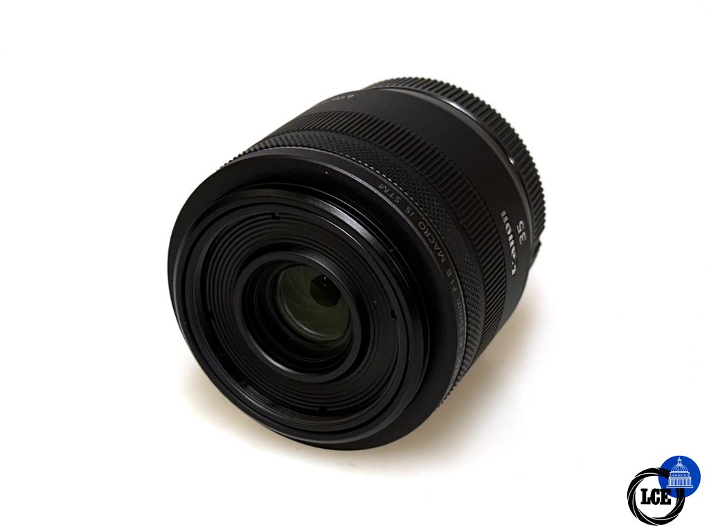 Canon RF 35mm F1.8 Macro IS USM 