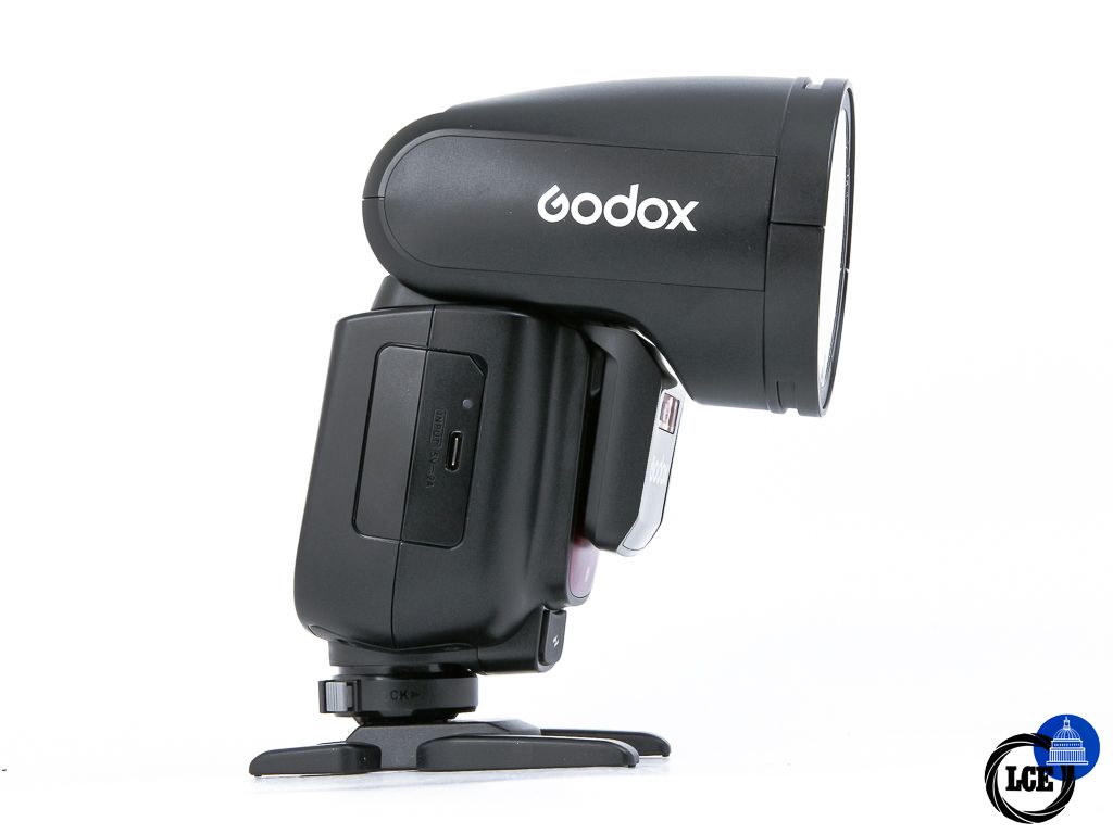 Godox V1 Pro Micro Four Thirds Fit