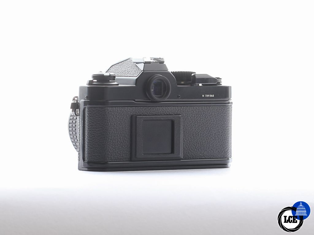 Nikon FM2n + 50mm f/1.8 [4*] | 10115182