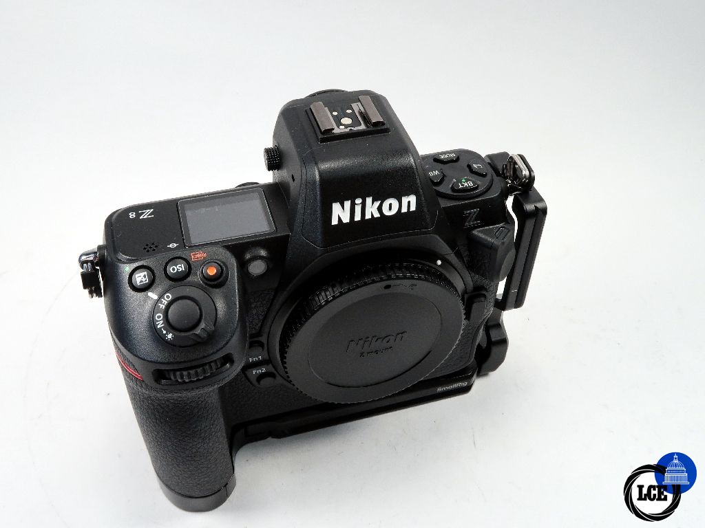 Nikon Z8 (Low shutter count)