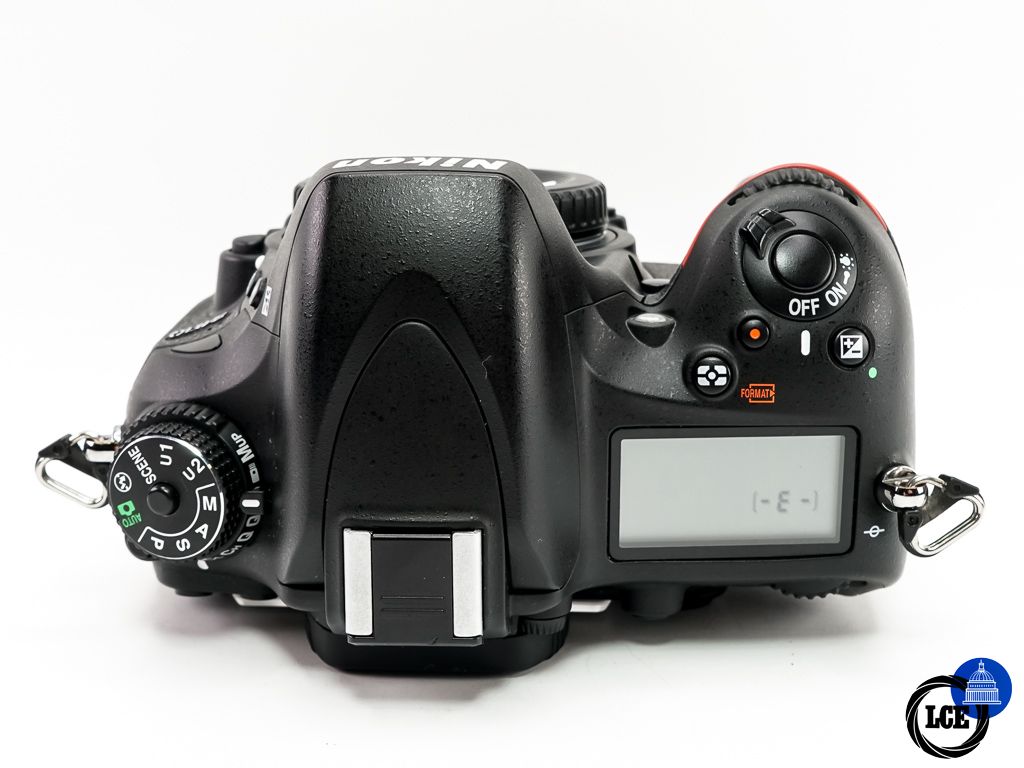 Nikon D610 Body * BOXED / SHUTTER COUNT 9.8K *
