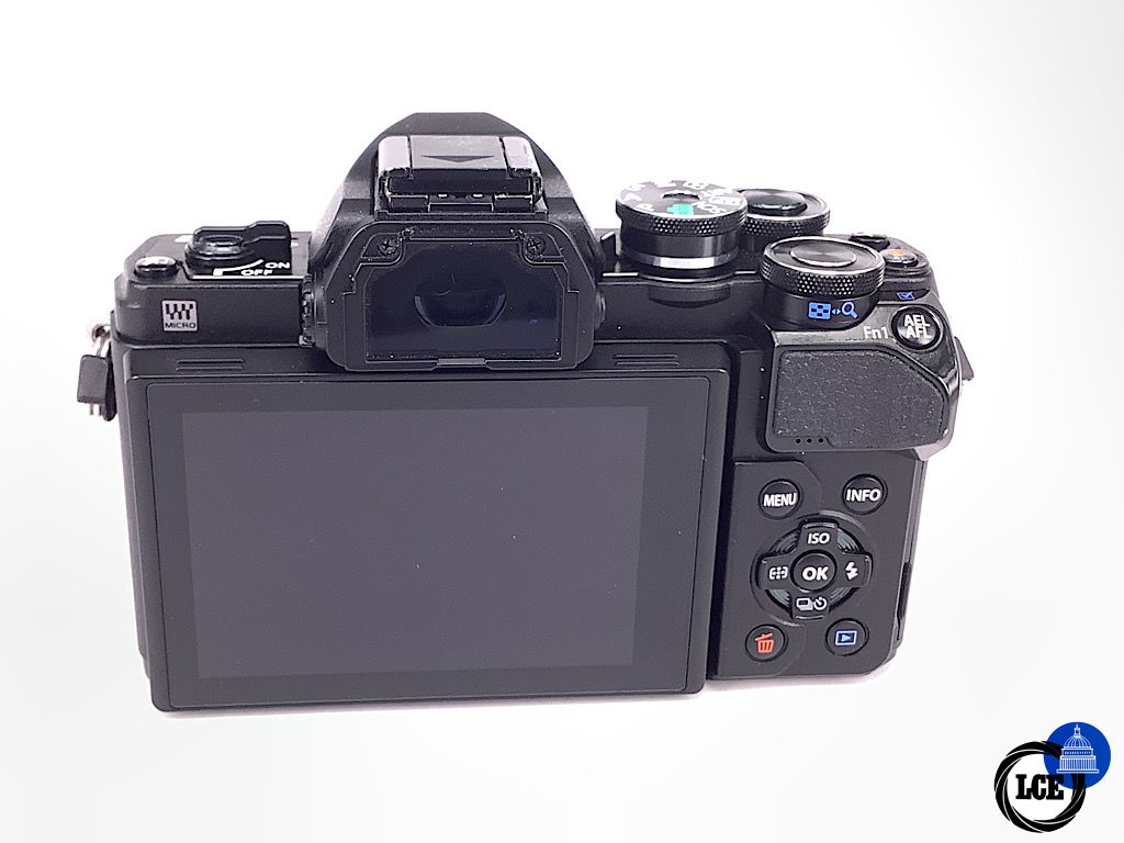 Olympus OM-D EM10 III +14-42mm