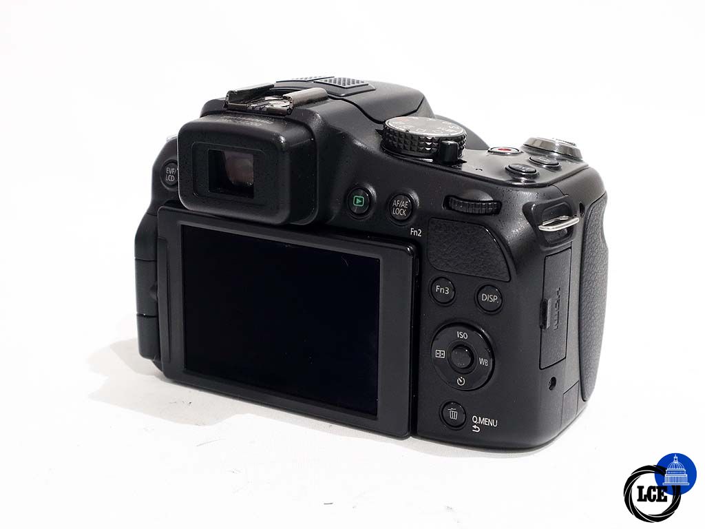Panasonic LUMIX FZ200