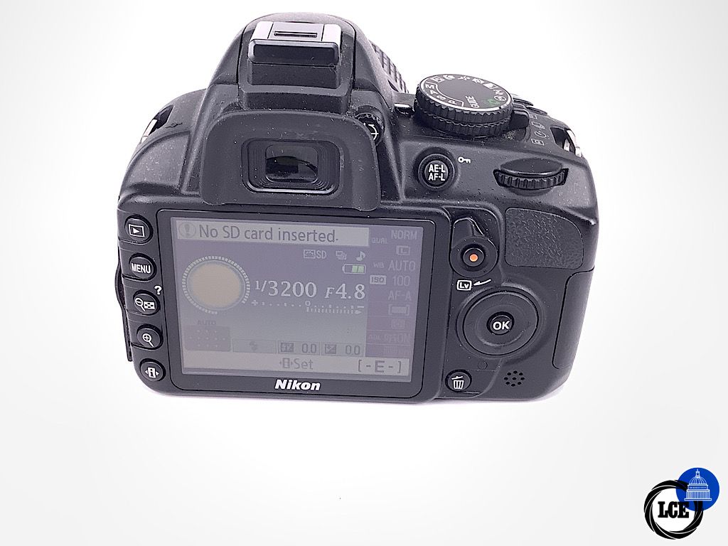 Nikon D3100 +18-55mm VR