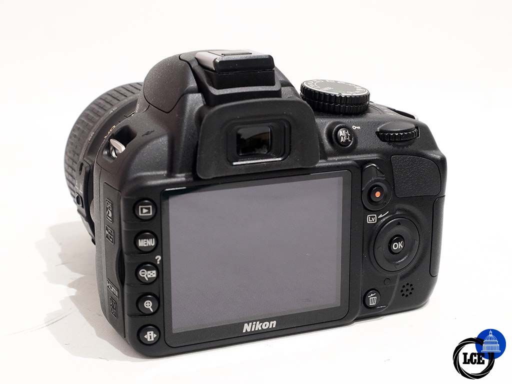 Nikon D3100 + AF-S 18-55mm VR