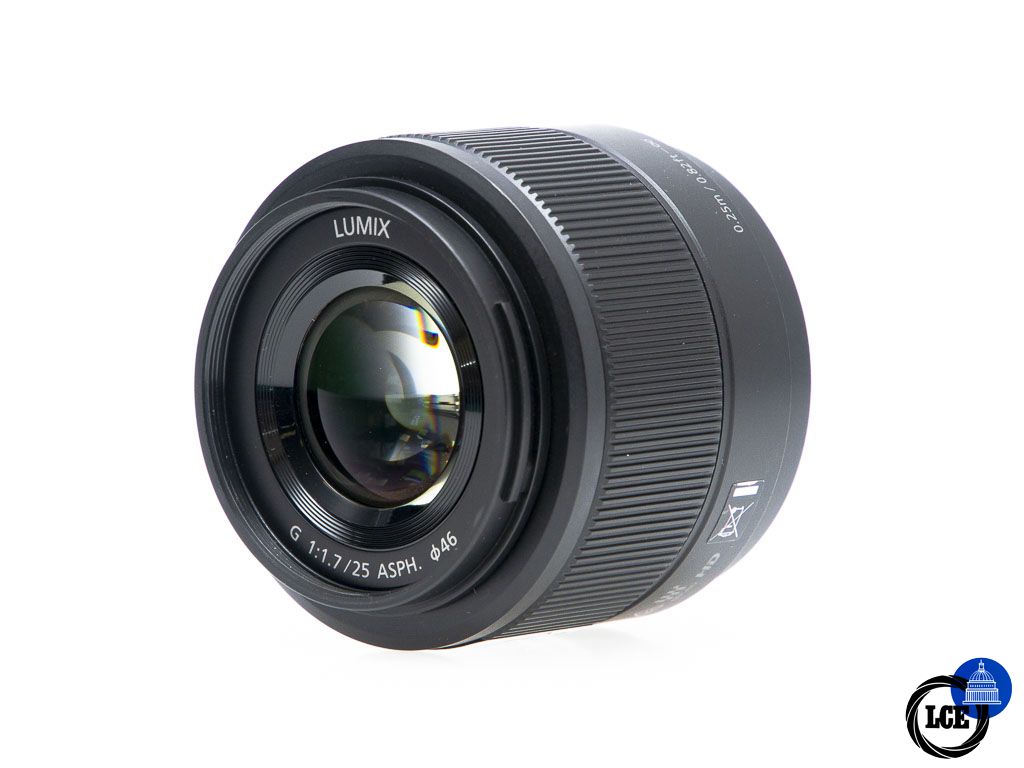 Panasonic Lumix 25mm f/1.7 - Micro 4/3