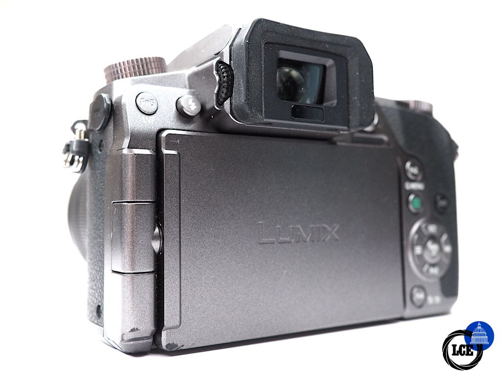 Panasonic G7 + 12-60mm f3.5-5.6