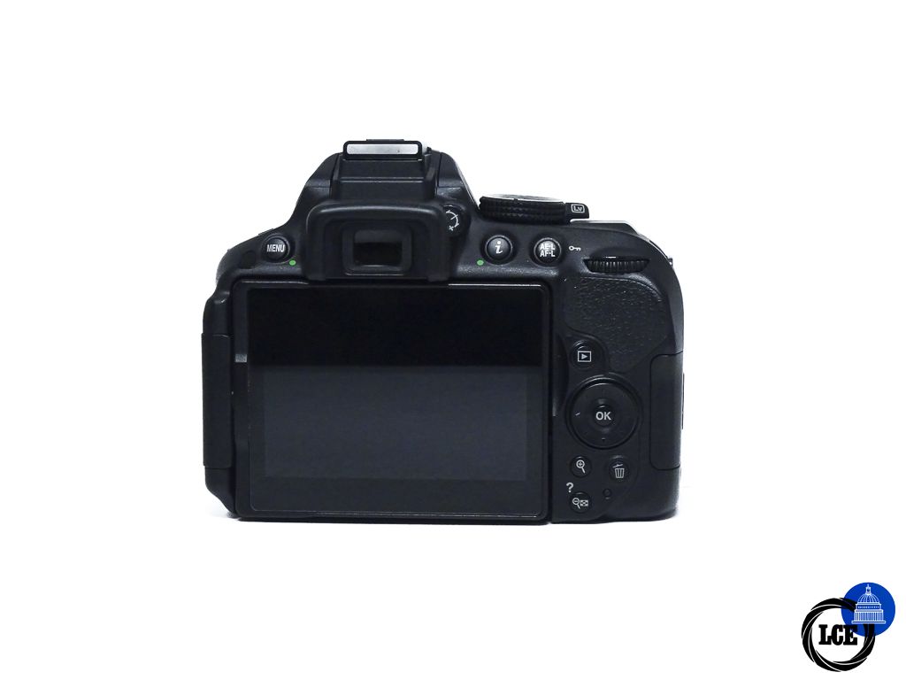 Nikon D5300 Body