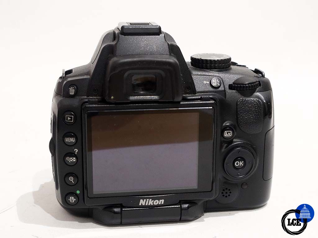 Nikon D5000 Body Only