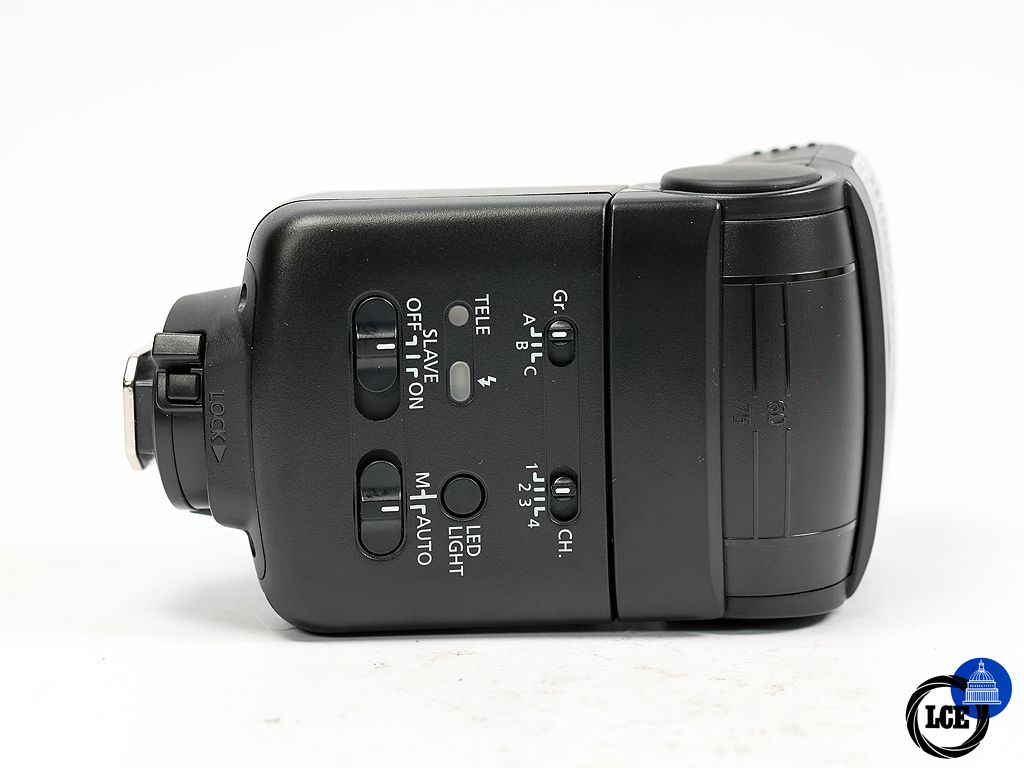 Canon SPEEDLITE 320EX *BOXED*