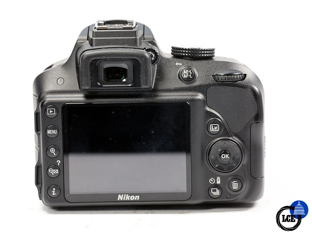 Nikon D3300 + AF-P 18-55mm f/3.5-5.6 G *BOXED*