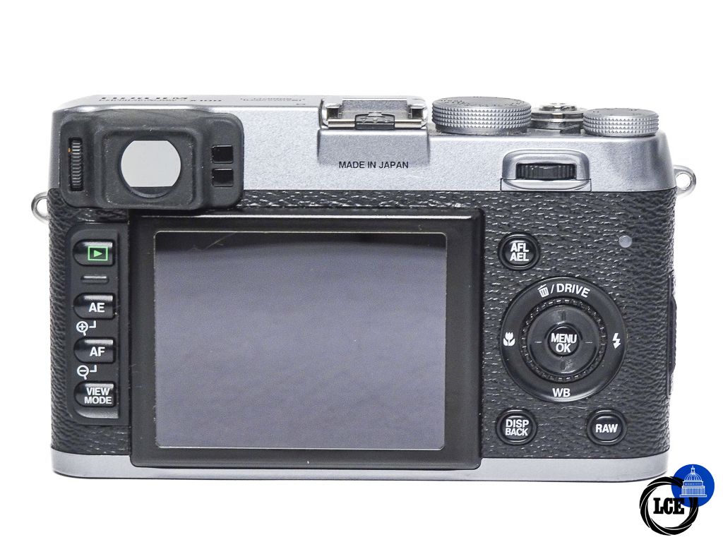 FujiFilm X100 Silver