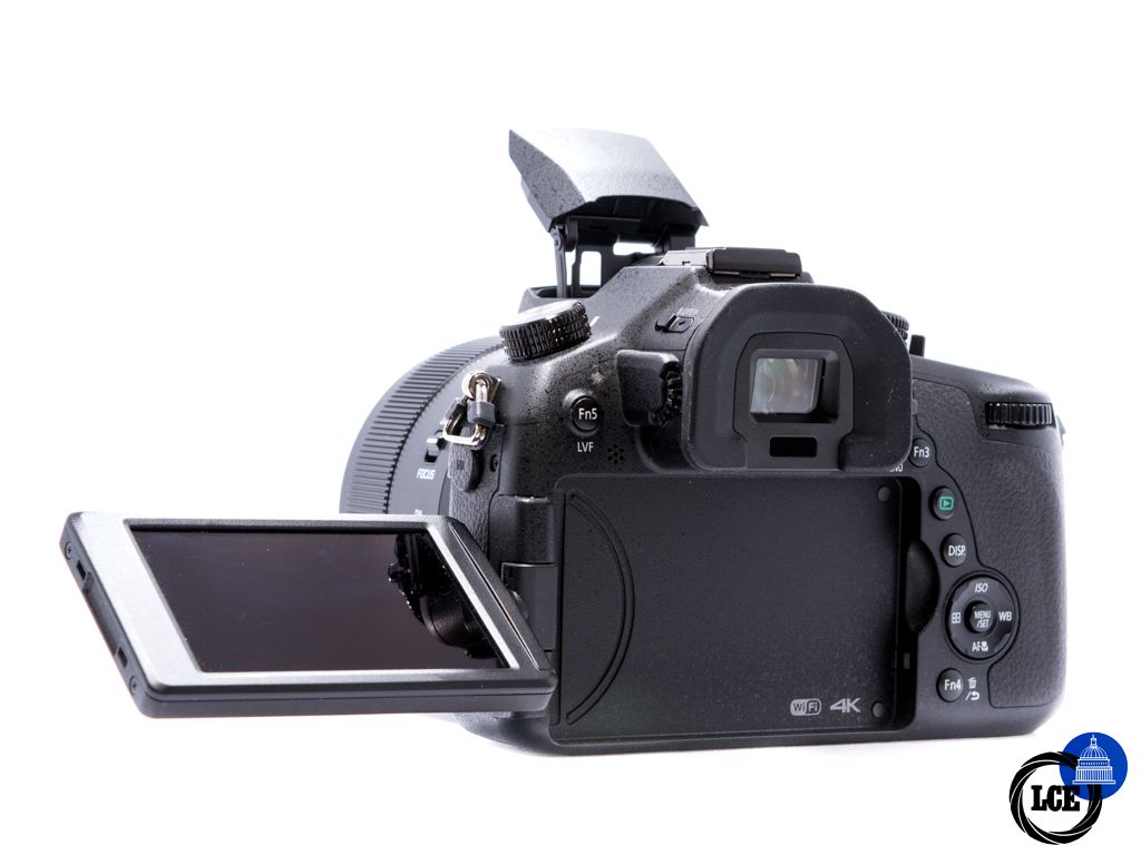 Panasonic Lumix FZ1000 *Boxed*