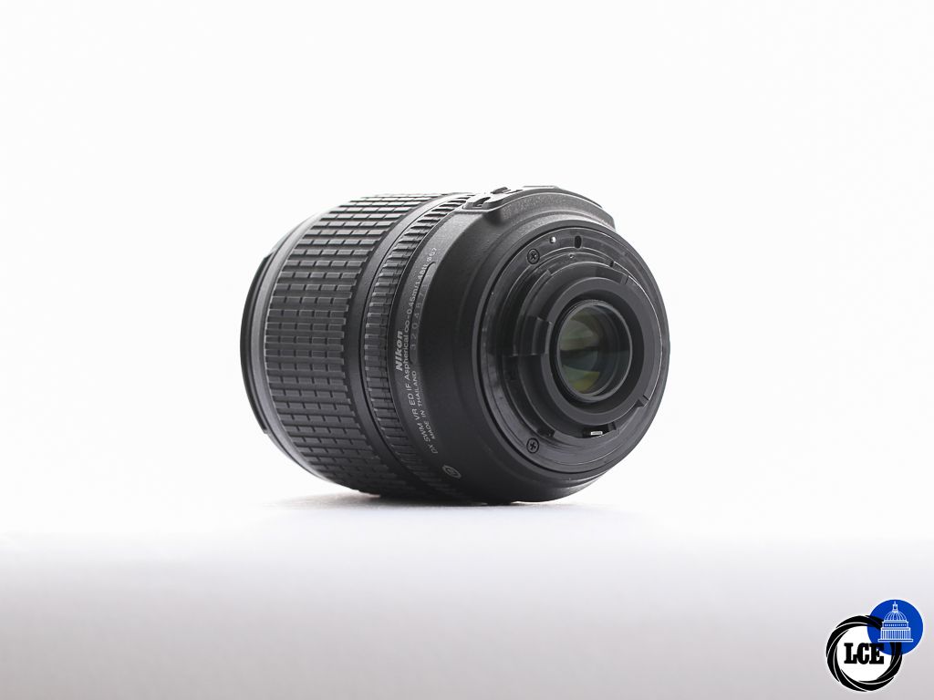 Nikon AF-S 18-105mm f/3.5-5.6G DX ED VR [4*] | 10112774
