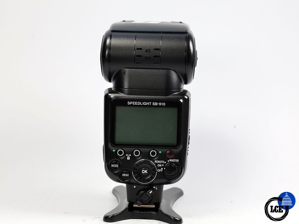 Nikon SPEEDLITE SB-910 *BOXED*