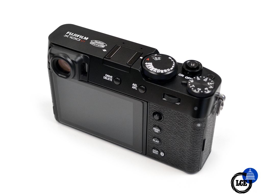 FujiFilm X100 VI - Black