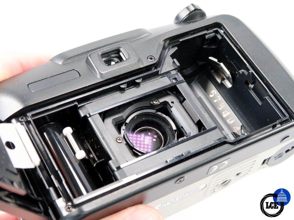 Pentax Espio 738