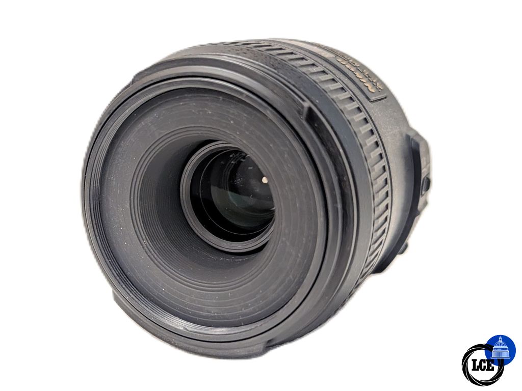 Nikon AF-S 40mm F2.8 G Micro DX 