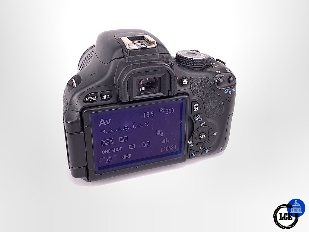 Canon 600D +18-55mm IS