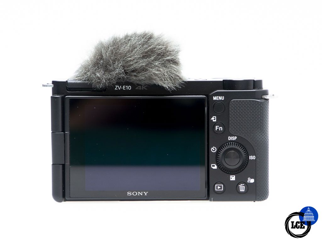 Sony ZV-E10 + 16-50mm PZ OSS + Deadcat