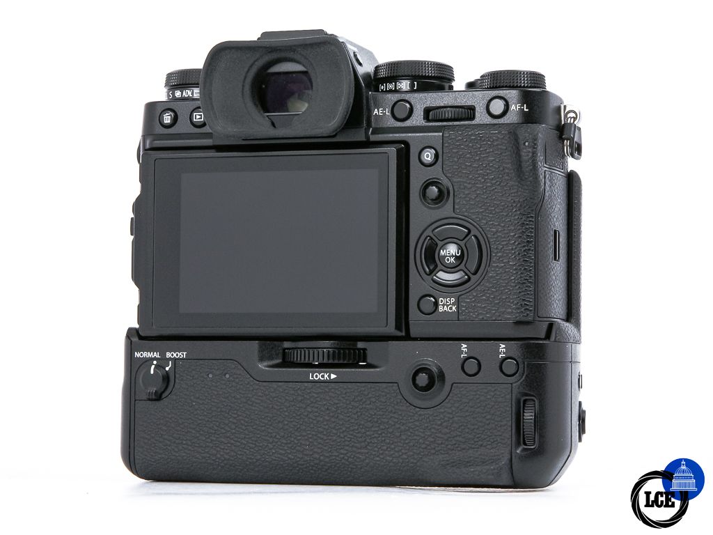 FujiFilm X-T3 + VG-XT3 **<1k Shutter Count**