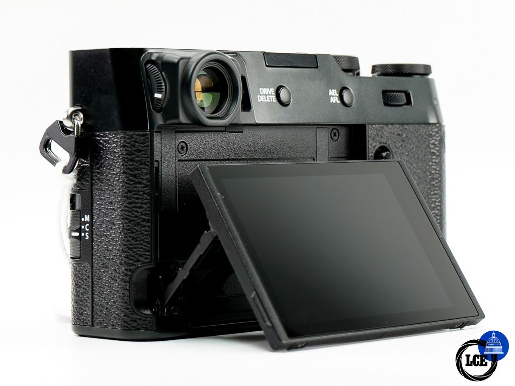 FujiFilm X100V  ** Low Shutter Count **