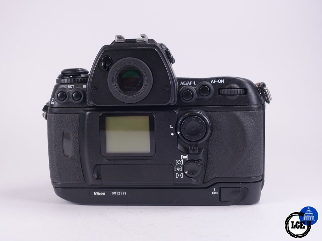 Nikon F6 Body