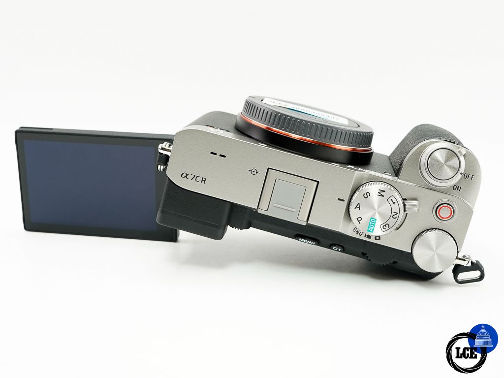 Sony A7CR * BOXED LIKE NEW / SHUTTER COUNT JUST 27 *