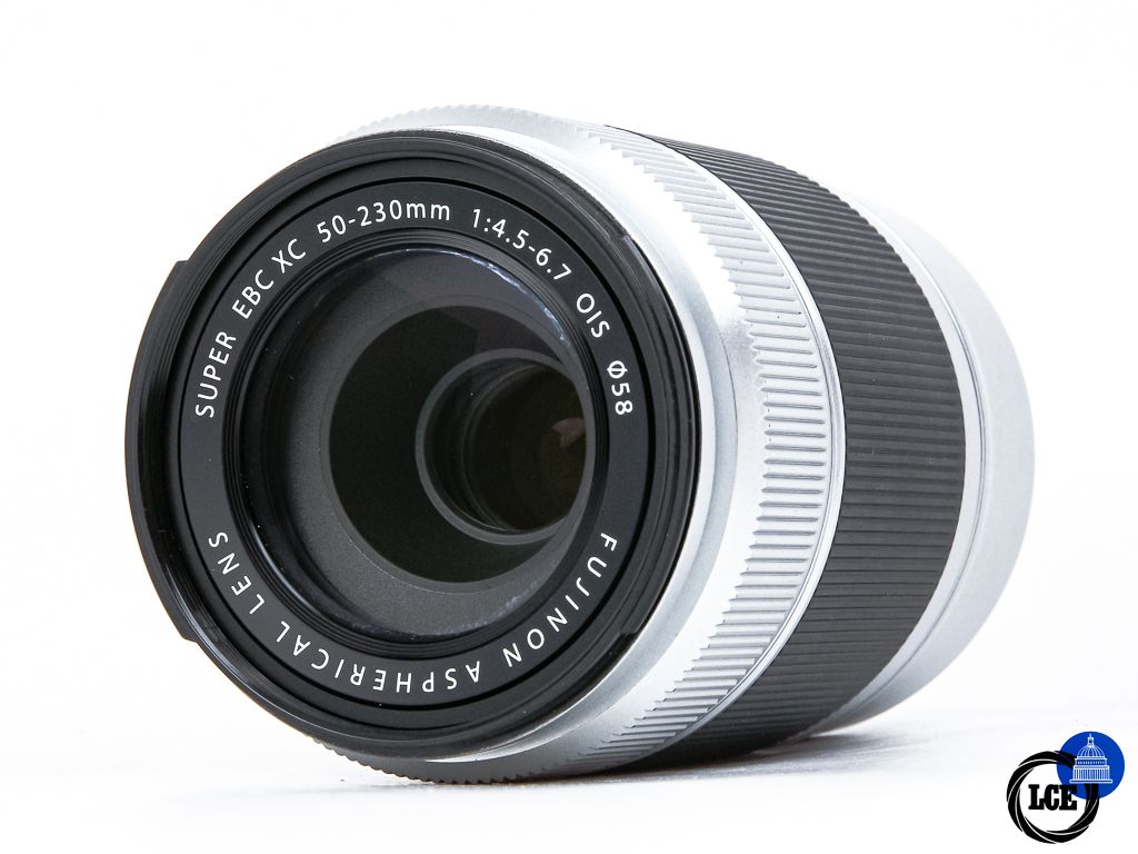 FujiFilm XC 50-230mm f4.5-6.7 OIS