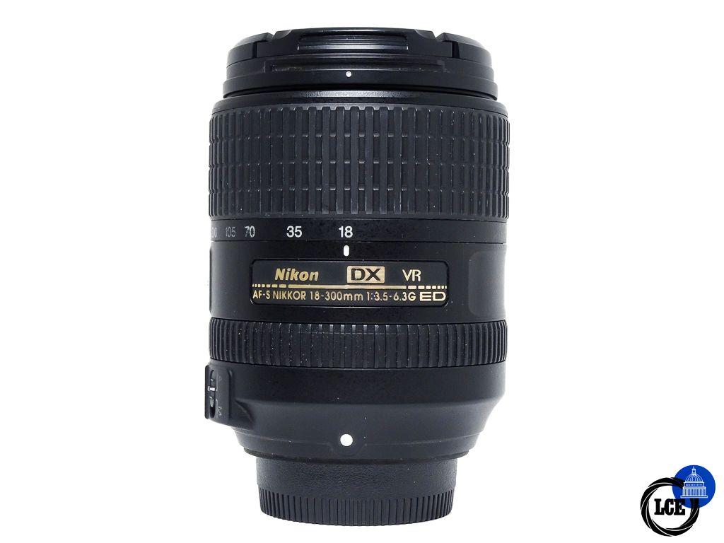 Nikon AF-S 18-300mm f/3.5-6.3 VR
