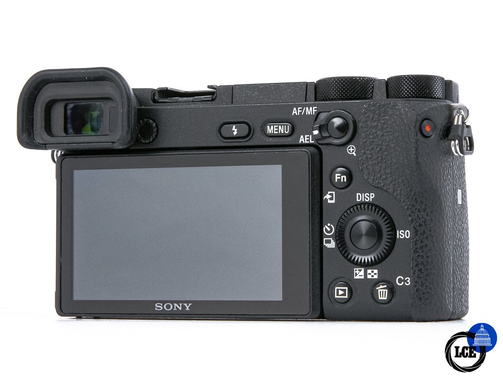 Sony A6500 + 16-50mm PZ **9k Shutter Count**