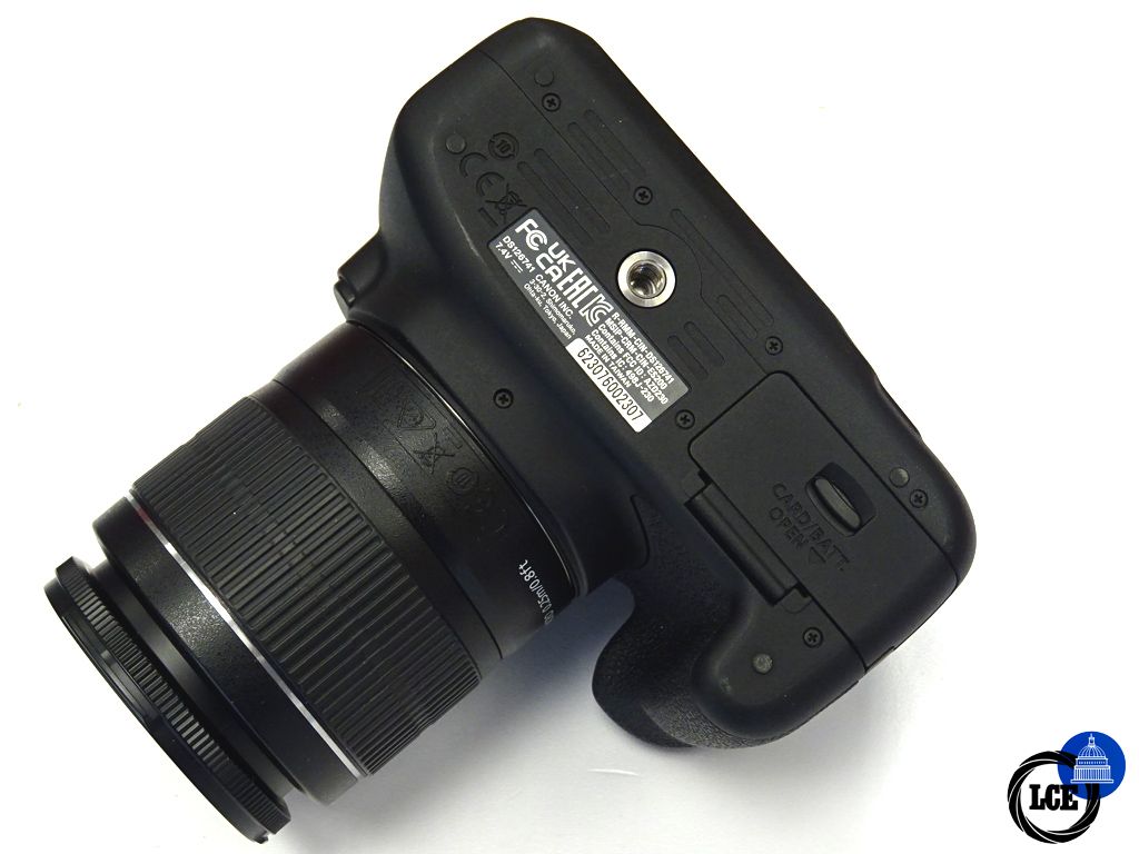 Canon EOS 2000D + 18-55mm 