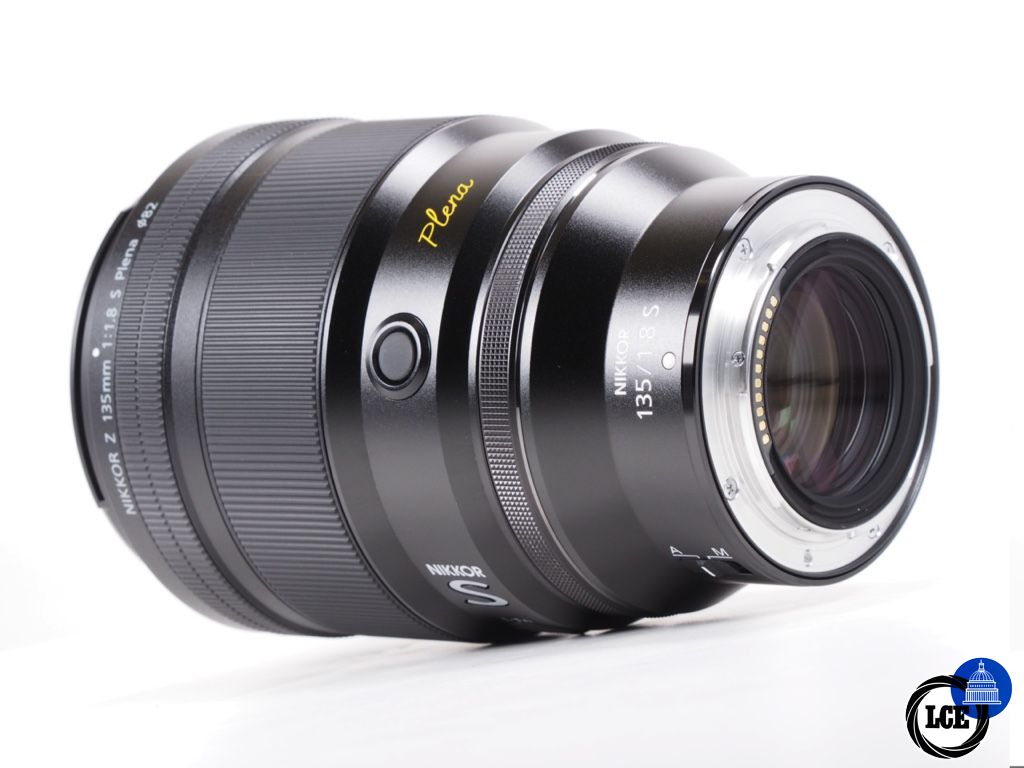 Nikon Z 135mm F1.8 S Plena