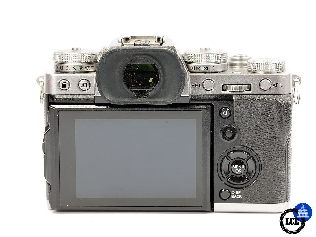 FujiFilm X-T3 BODY *BOXED*