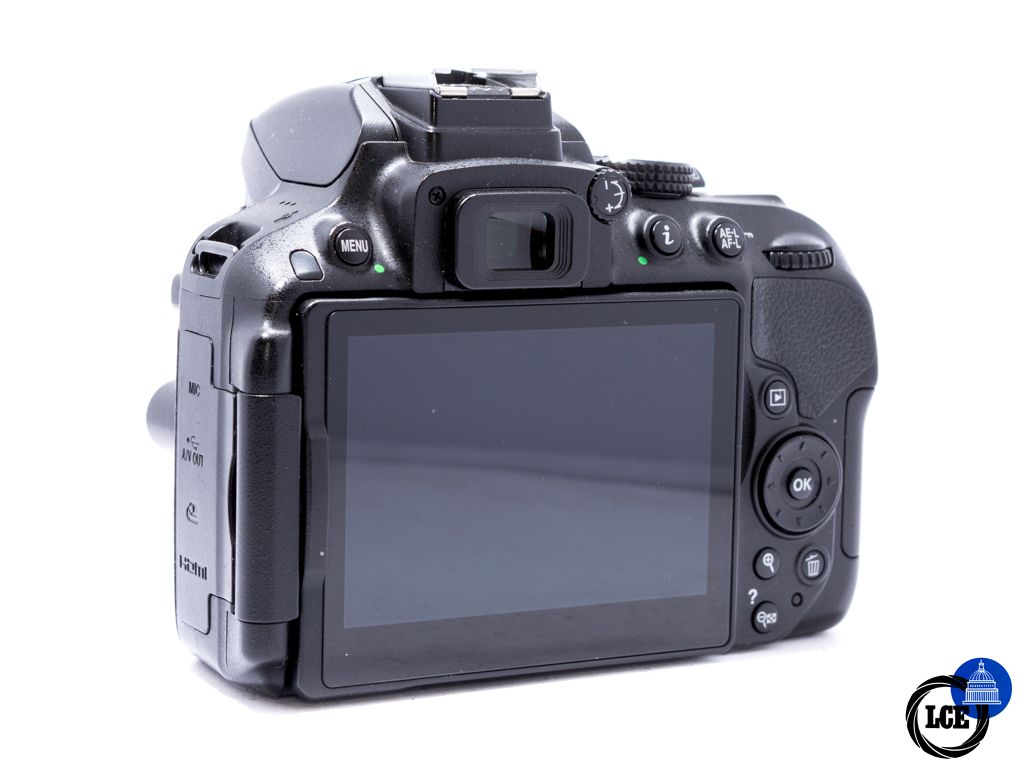 Nikon D5300 Body