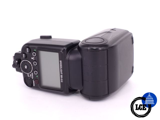 Nikon SB-910 Speedlight