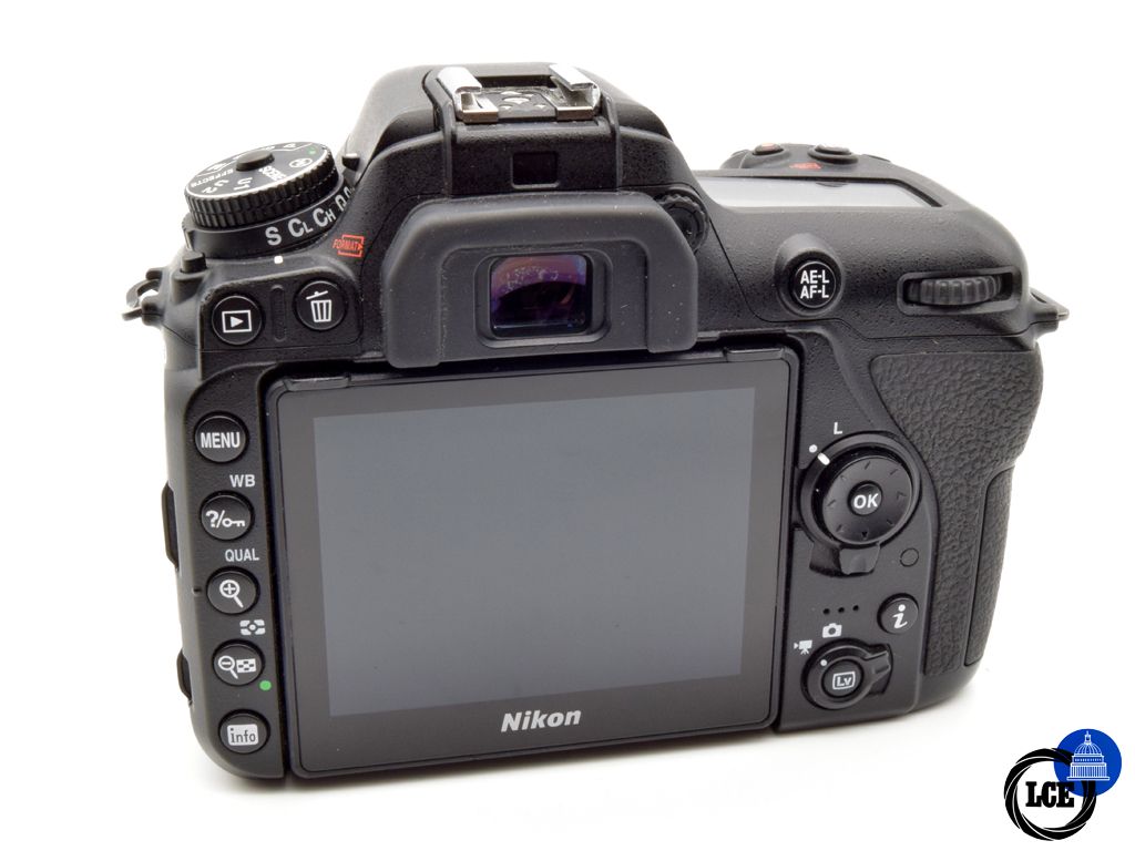 Nikon D7500 Body (44246 Shutter Actuations)