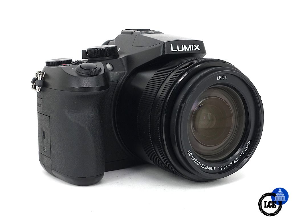 Panasonic Lumix FZ2000 | 4*