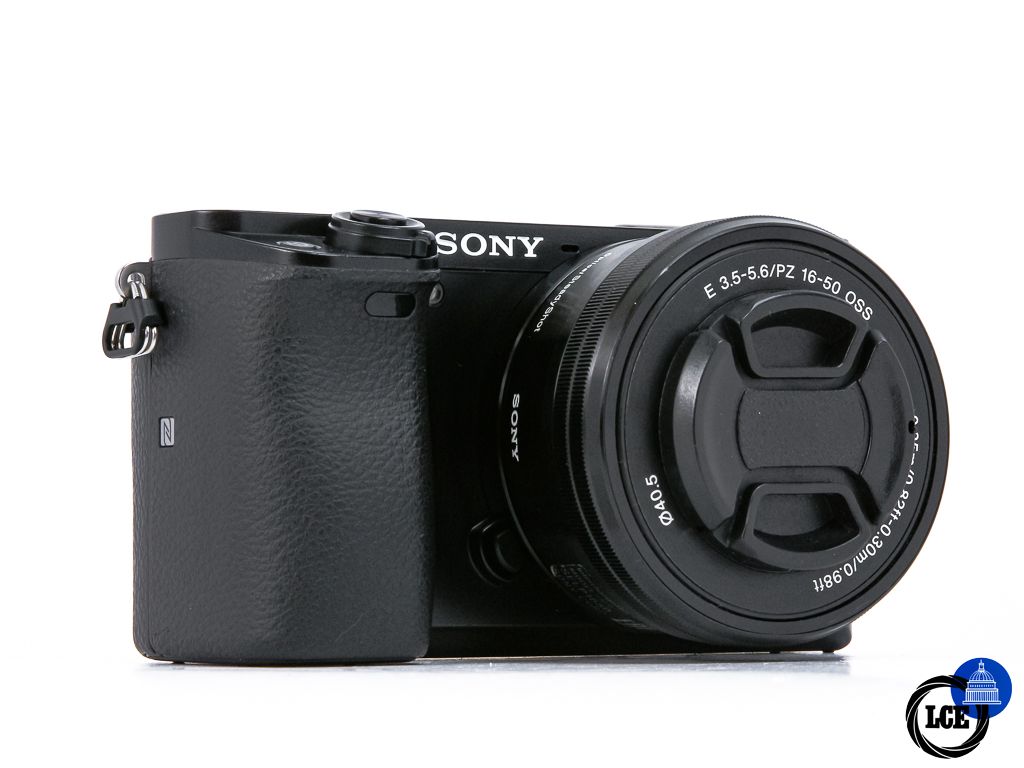 Sony A6000 + 16-50mm OSS **6k Shutter Count**