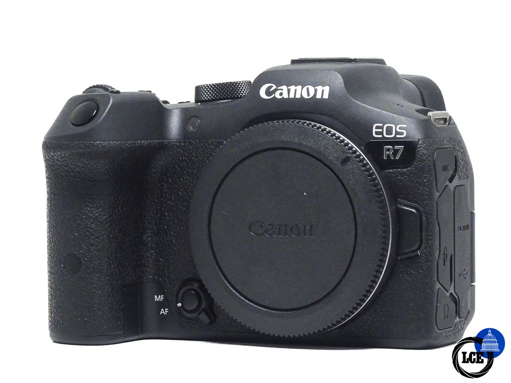 Canon EOS R7
