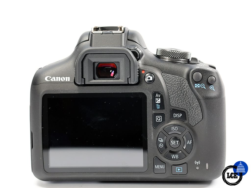 Canon EOS 2000D + EF-S 18-55mm f/3.5-5.6 III *BOXED*