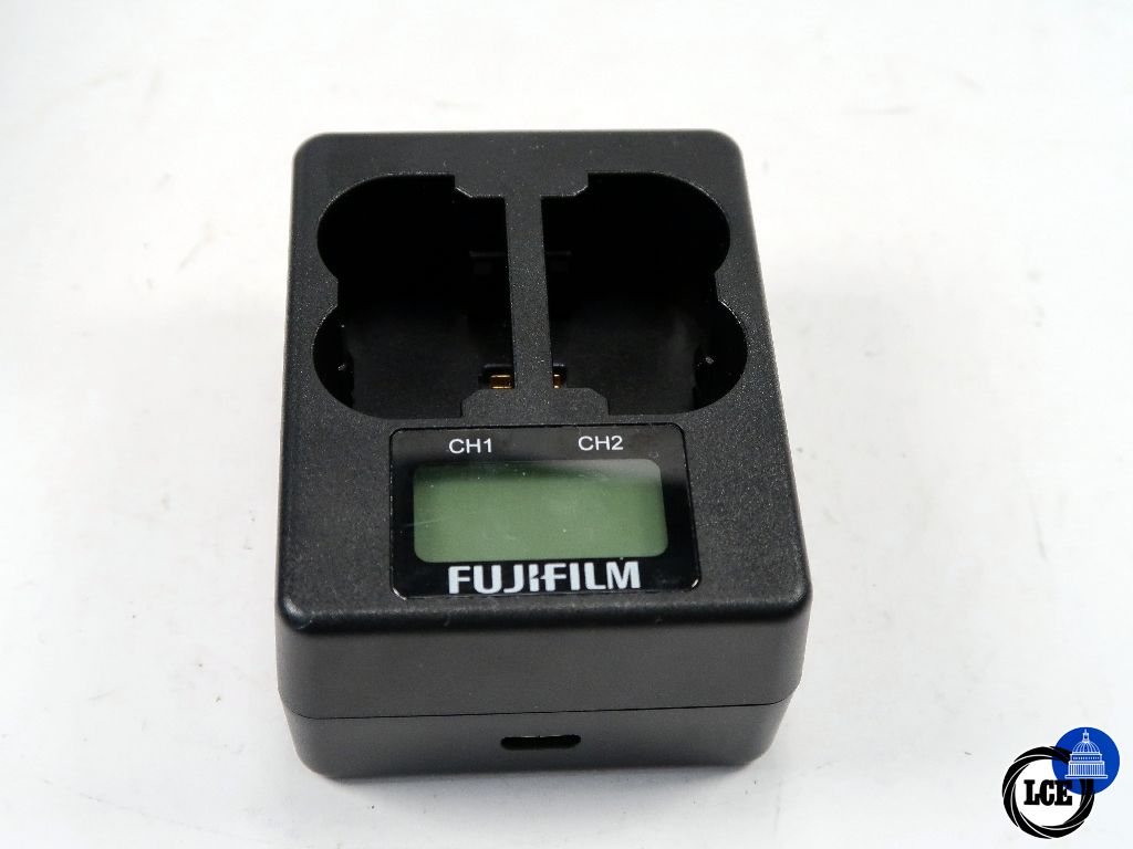 FujiFilm BC-W235 charger