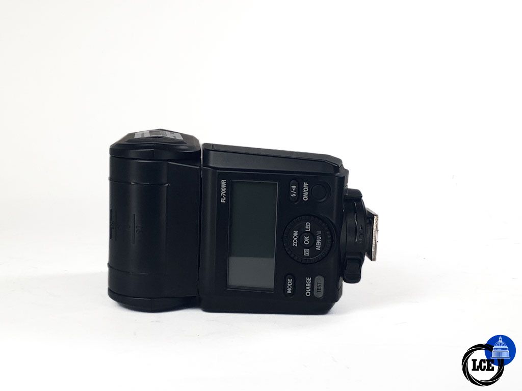 OM SYSTEM FL-700WR FLASH