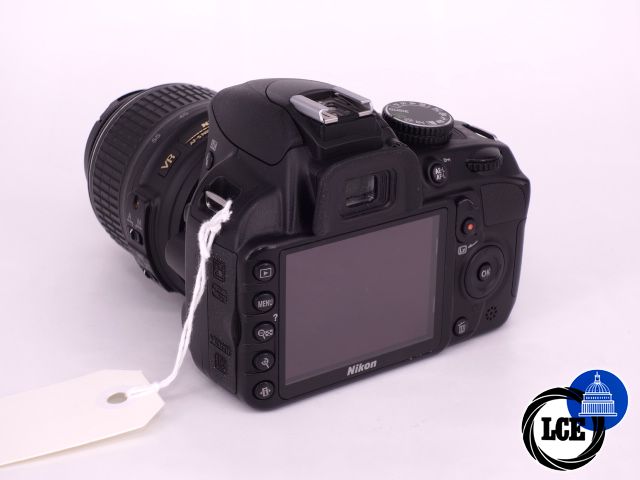 Nikon D3100 + AF-S 18-55mm F3.5-5.6G VR DX